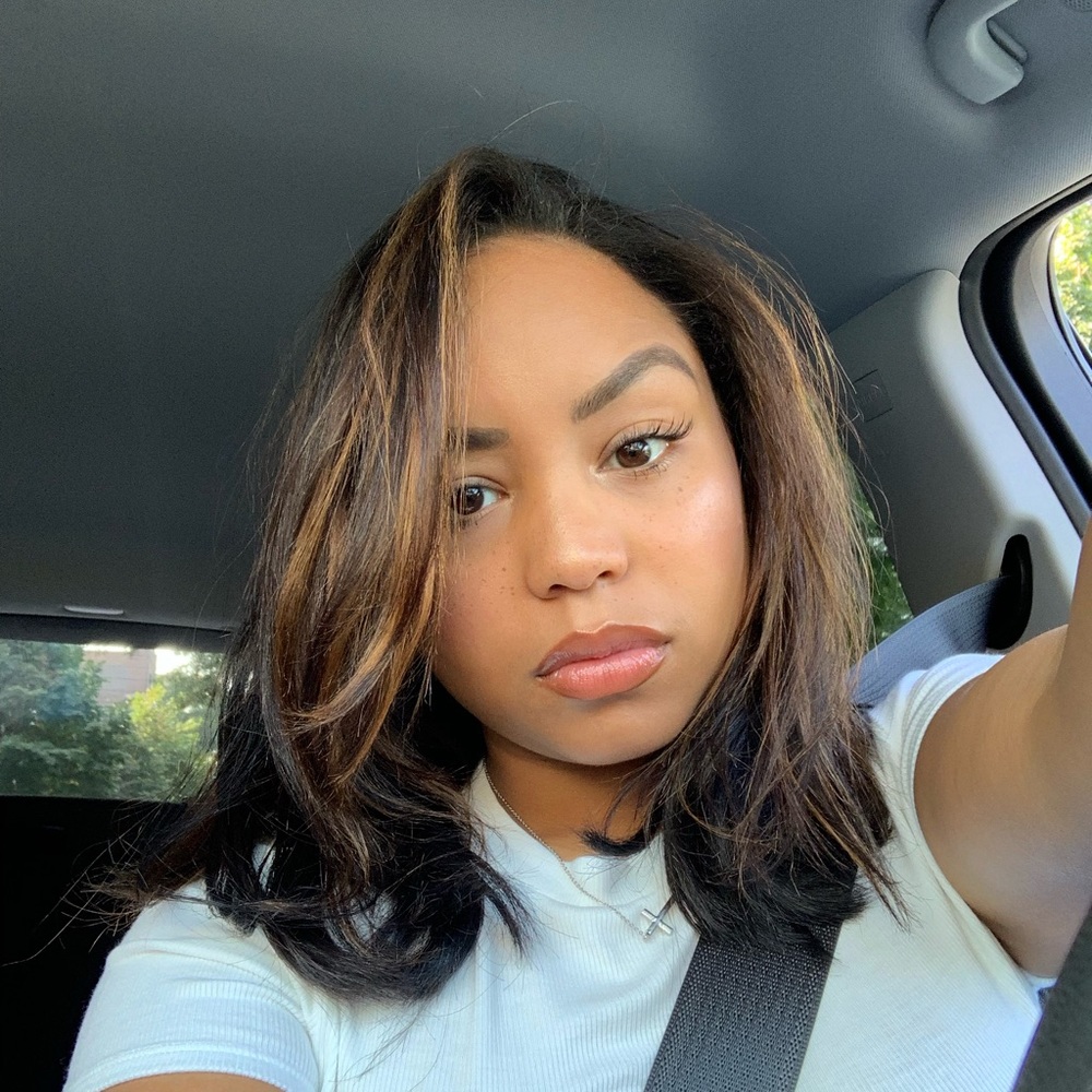 Meet your Posher, Onelly